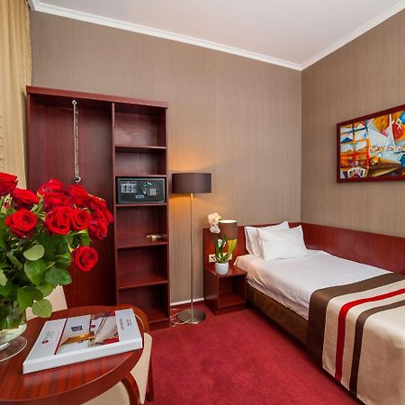 Premier Krakow Hotel Luaran gambar