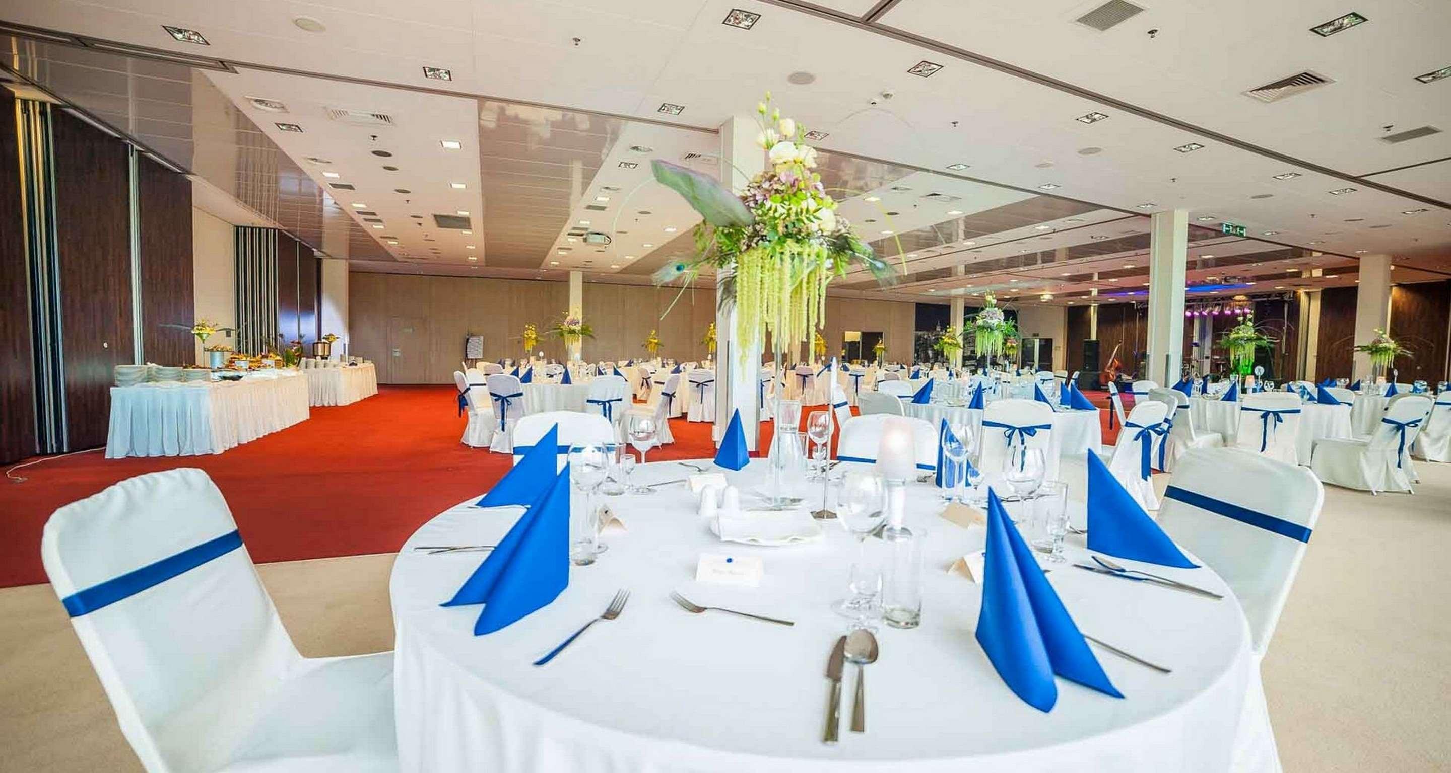 Premier Krakow Hotel Luaran gambar