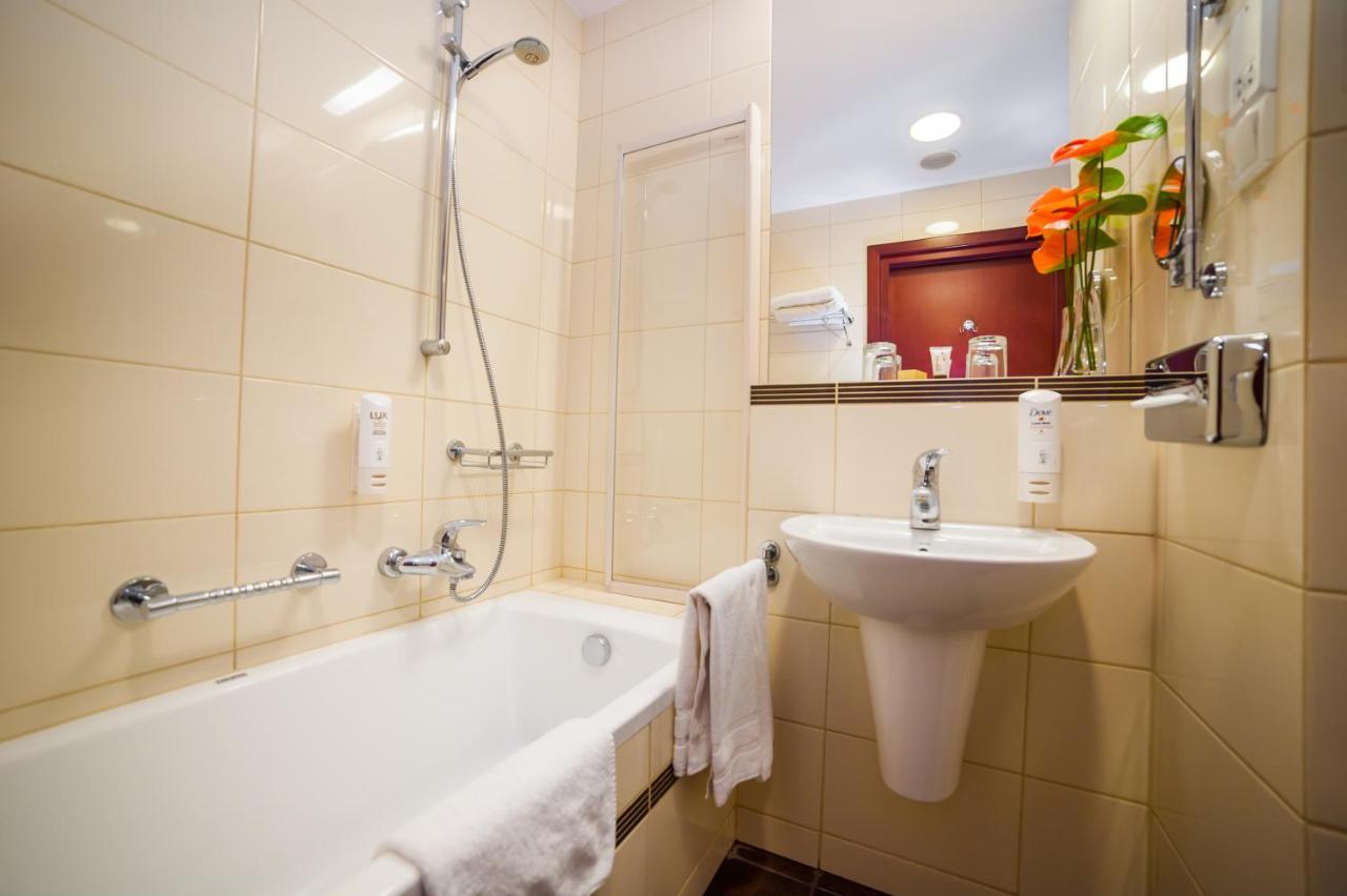 Premier Krakow Hotel Luaran gambar