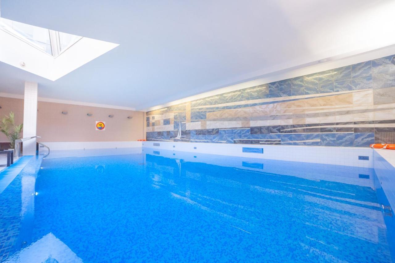 Premier Krakow Hotel Luaran gambar